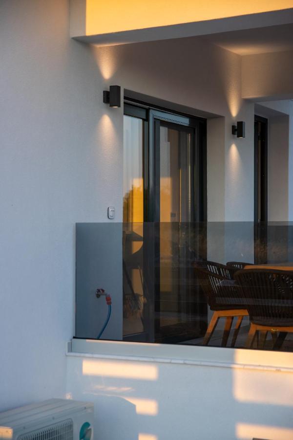 Sithoniars Melora Luxury Apartment Никити Экстерьер фото
